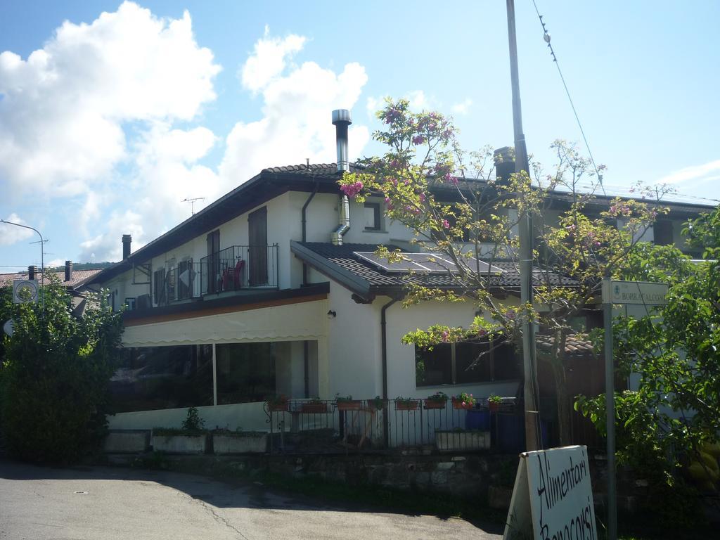 Mamma Teresa Hotel Sestola Exterior photo
